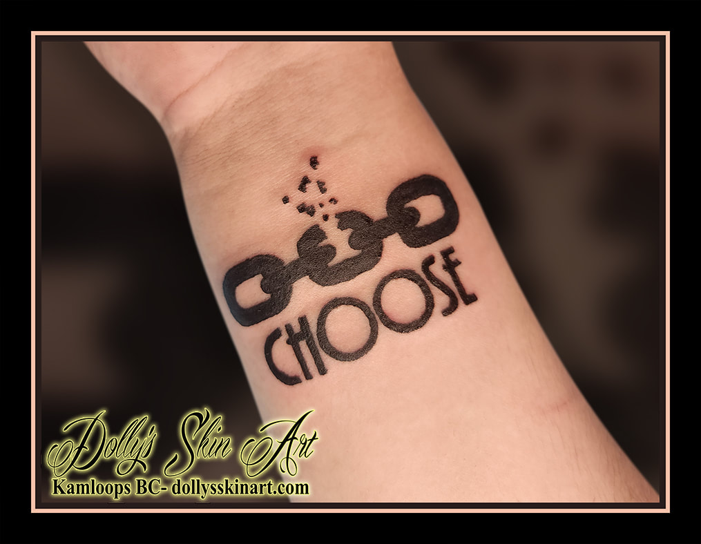 choose tattoo chain break wrist black tattoo kamloops dolly's skin art