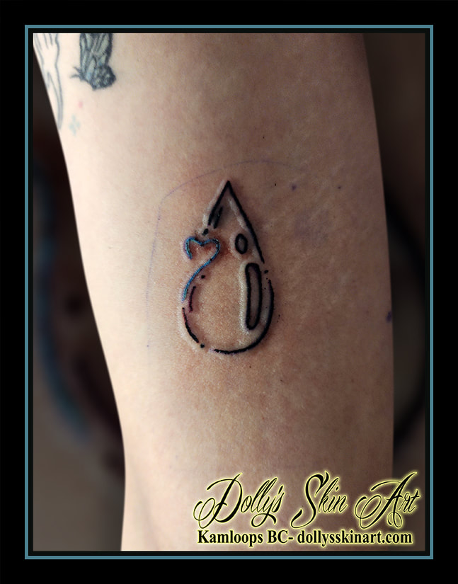 water drop heart tattoo linework black blue small tiny tattoo kamloops dolly's skin art