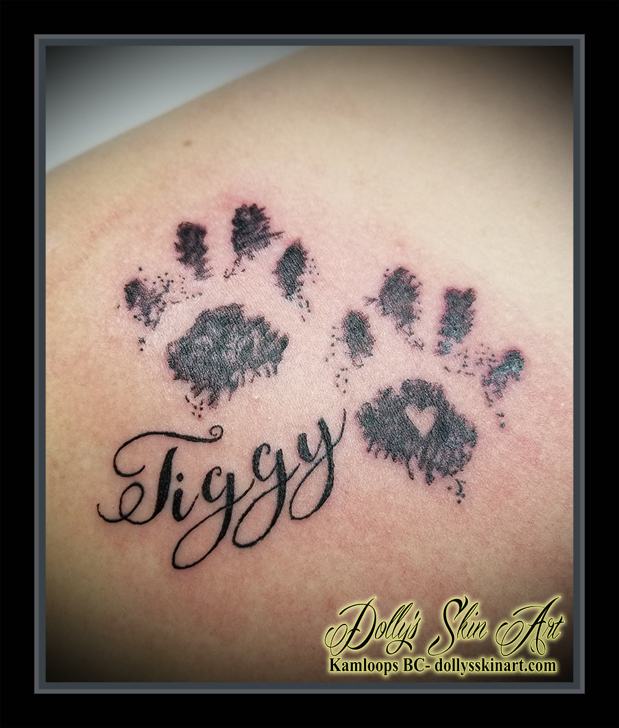 cat paw print paws black and grey ink print tiggy lettering font script heart tattoo kamloops tattoo dolly's skin art