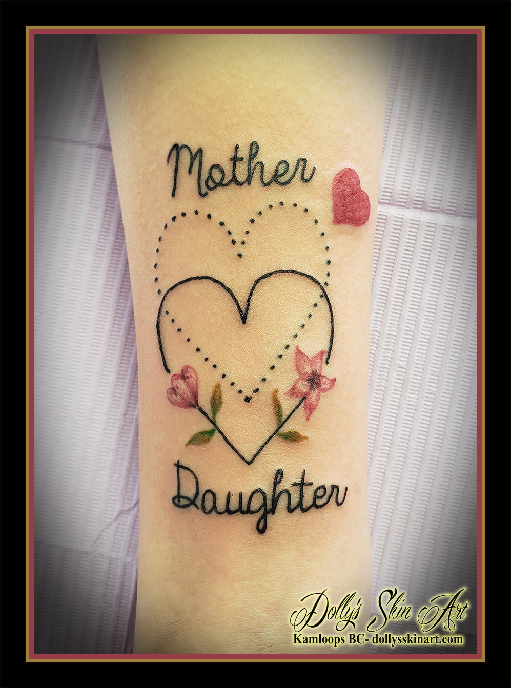 mother daughter matching tattoo heart flowers dots lettering font script black pink green tattoo kamloops dolly's skin art