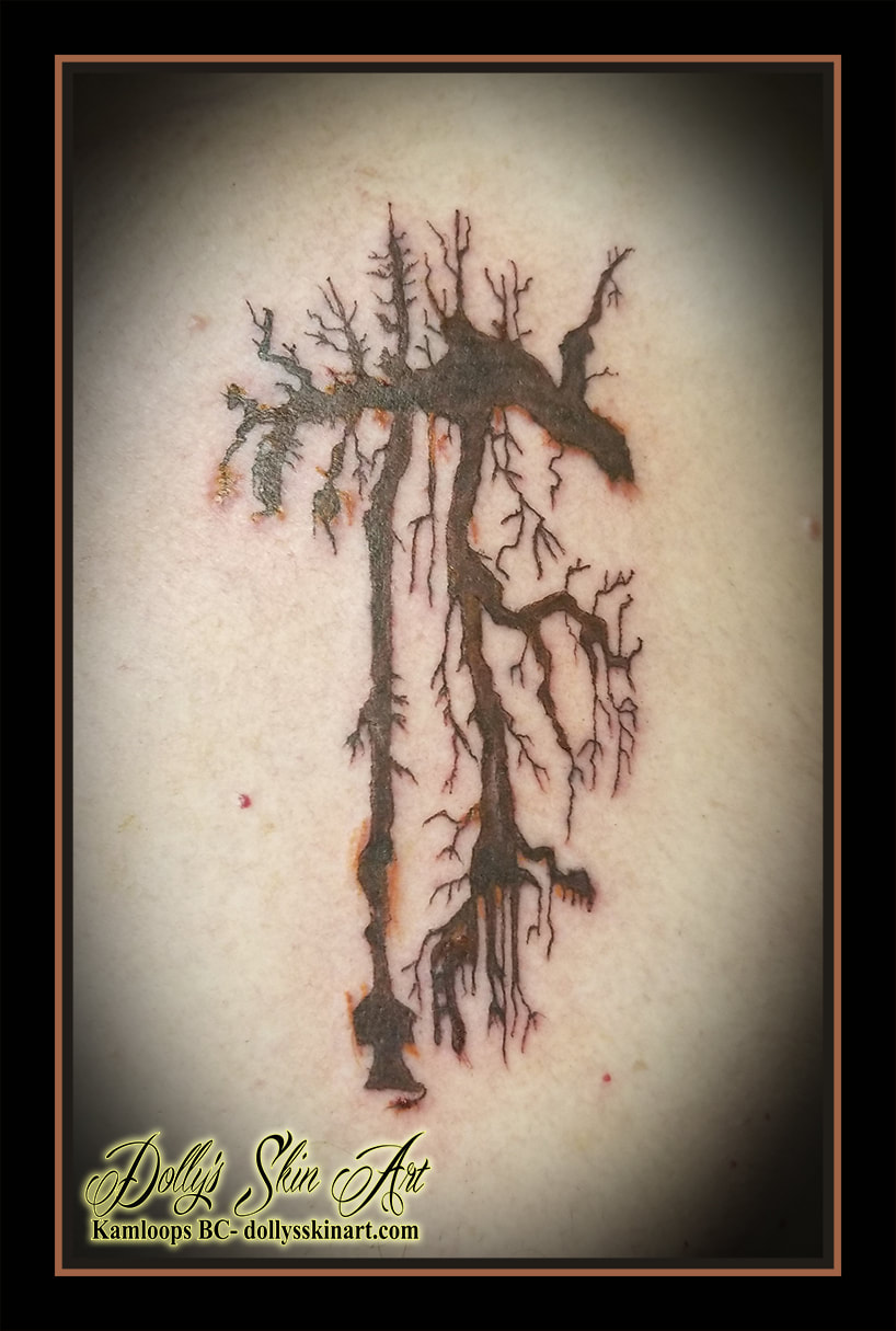 Lichtenberg figure fractal tattoo electric discharge wood lightning brown tattoo kamloops dolly's skin art