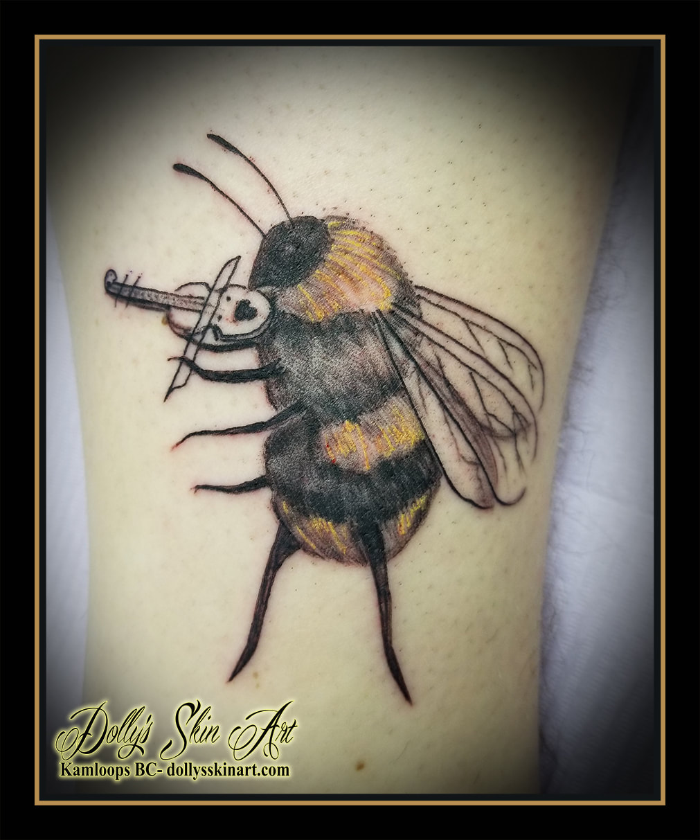 violin bee tattoo bumble bee fiddle small colour yellow black shading tattoo kamloops dolly's skin art