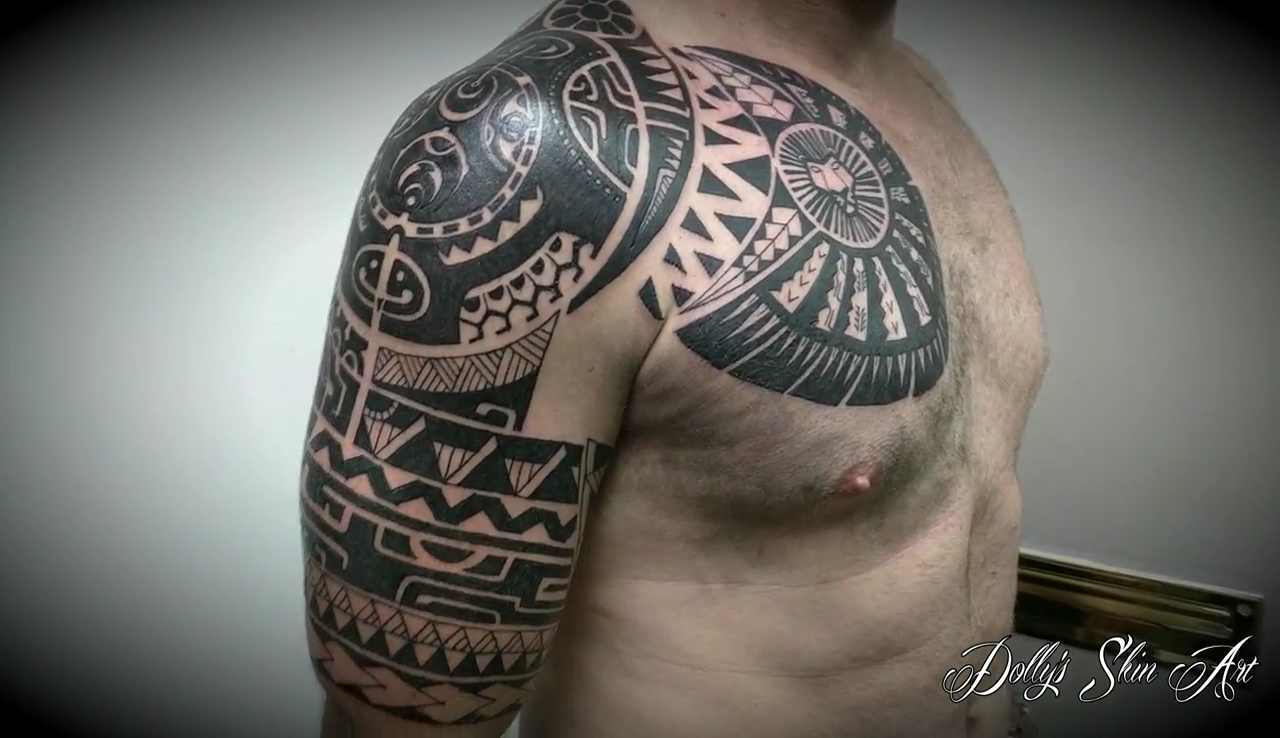 Lloyd's Polynesian Shoulder Tattoo